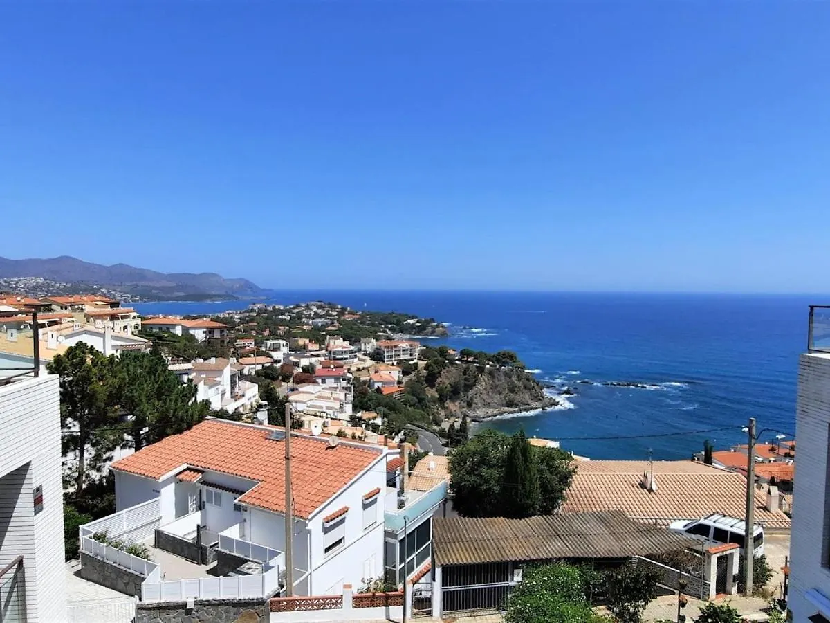 Encantador Apartamento Con Terraza En Llanca - Es-170-74 Spain